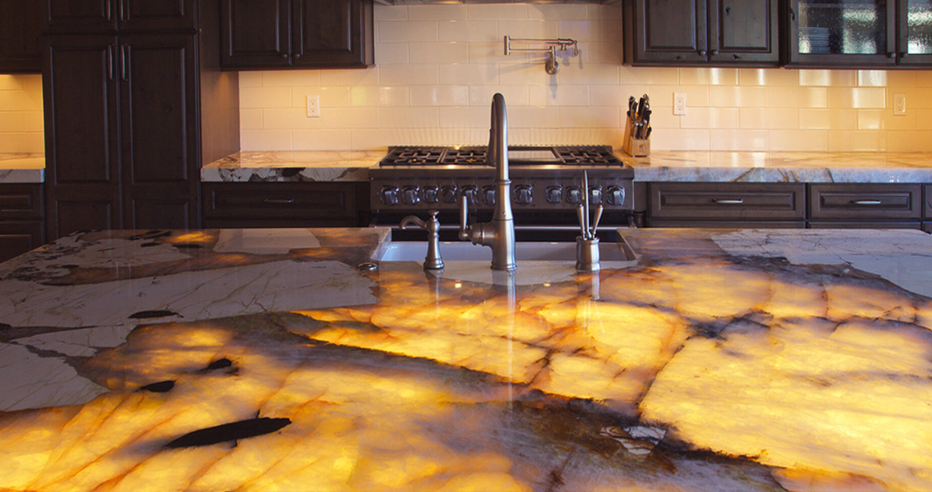 Application Guide Backlit 4